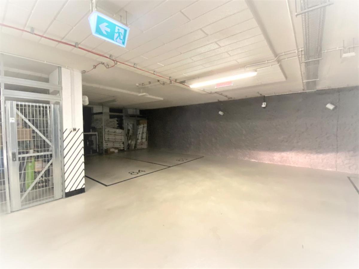 Exclusive 2Br! Apartment In Center +Netflix +Gym ワルシャワ エクステリア 写真