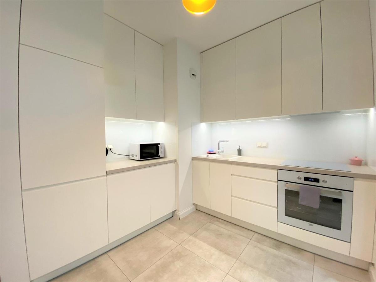 Exclusive 2Br! Apartment In Center +Netflix +Gym ワルシャワ エクステリア 写真