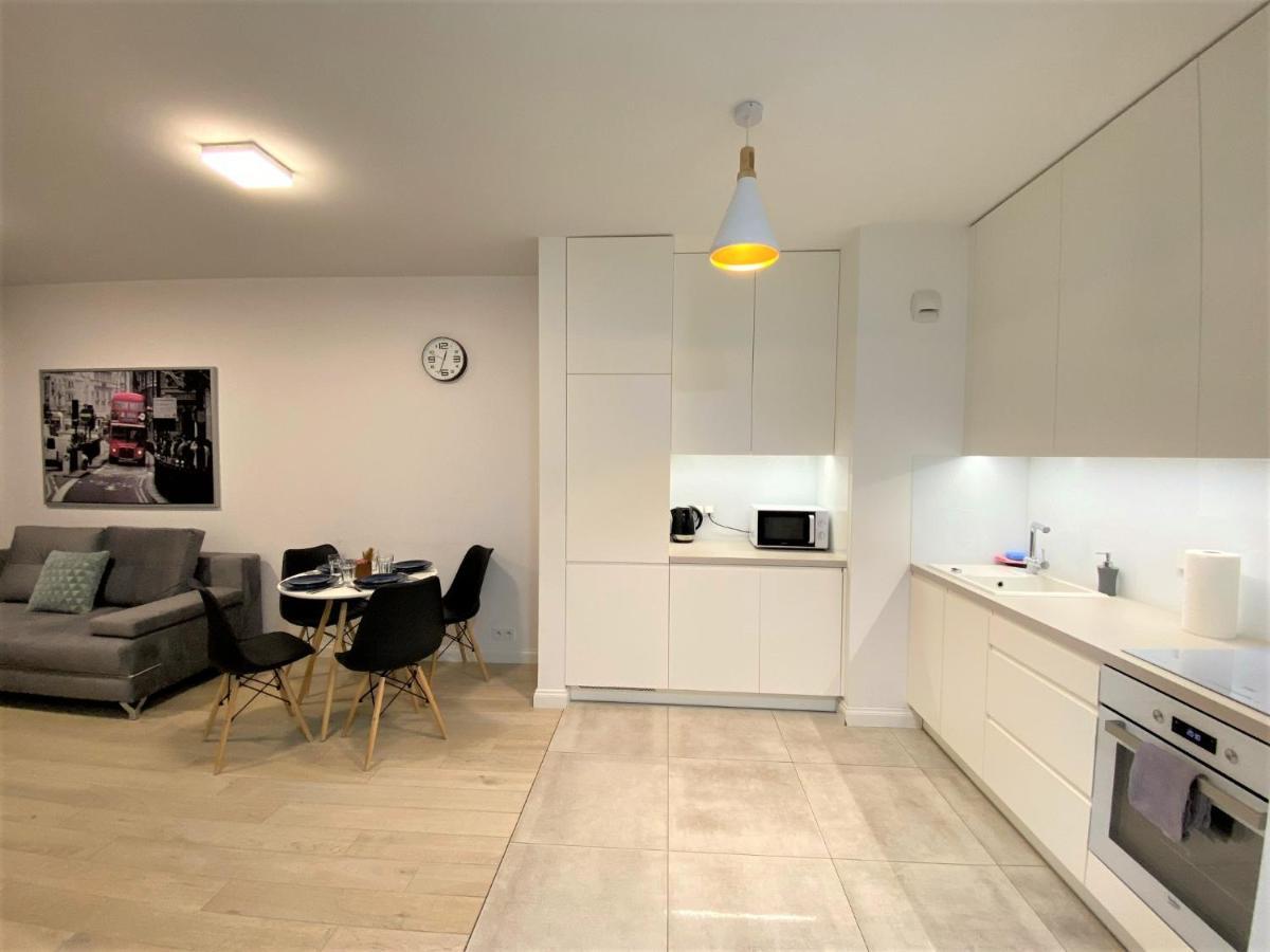 Exclusive 2Br! Apartment In Center +Netflix +Gym ワルシャワ エクステリア 写真